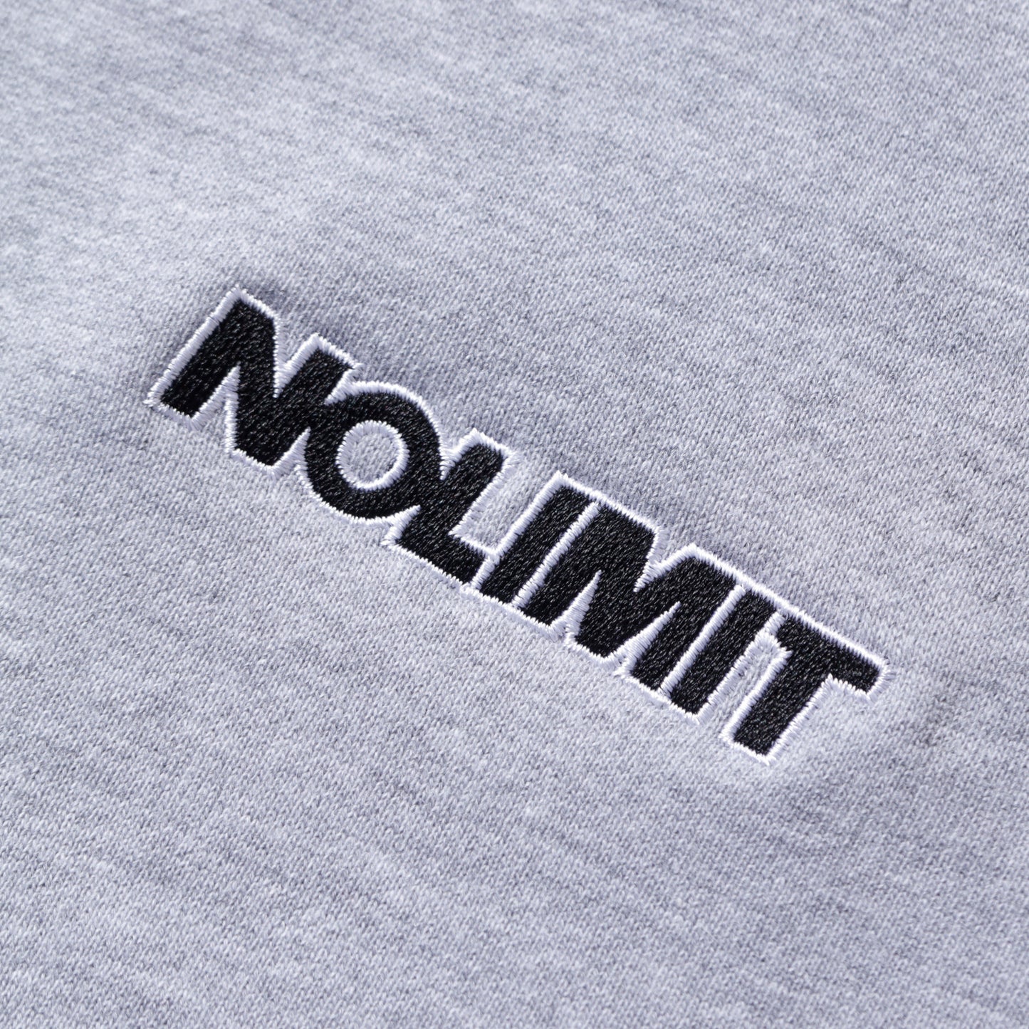NO LIMIT LOGO CREW NECK SWEAT / HEATHER GRAY