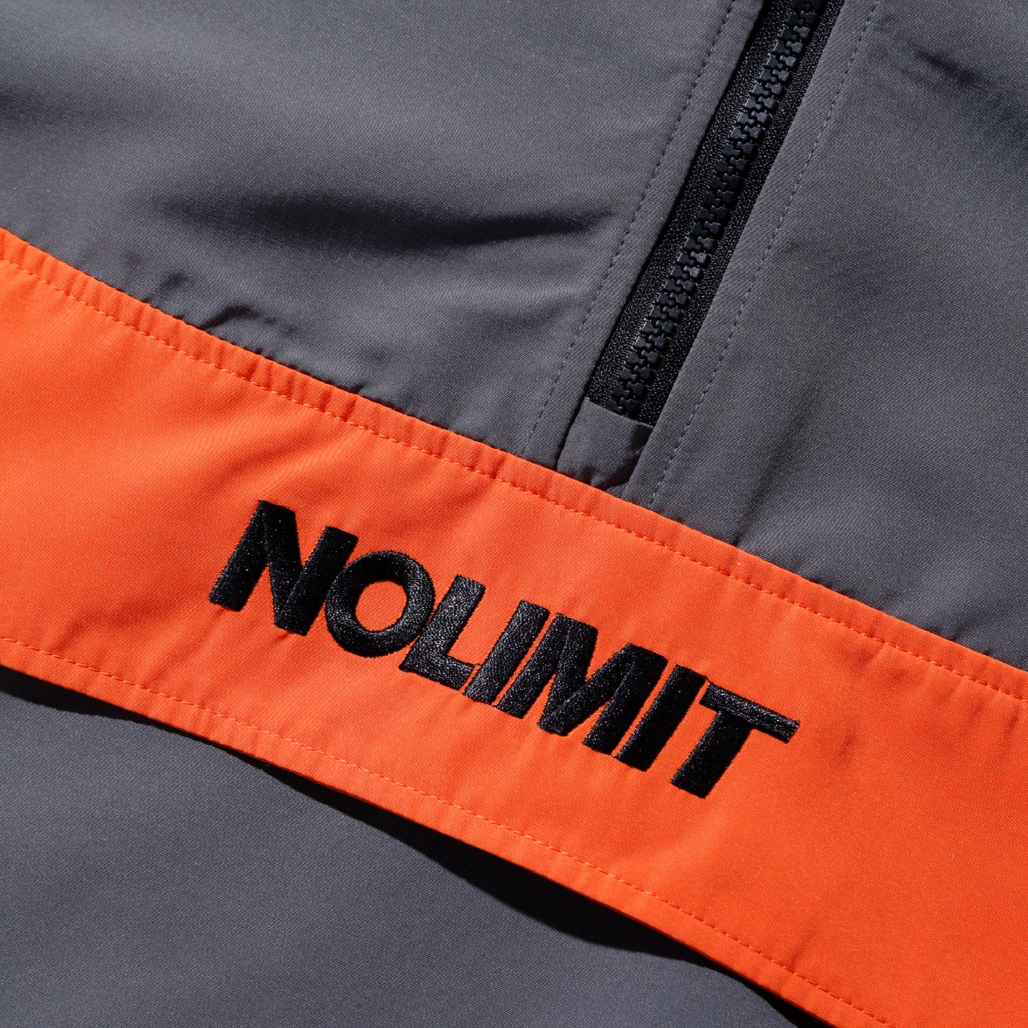 NO LIMIT BATTLE ANORAK HOODIE